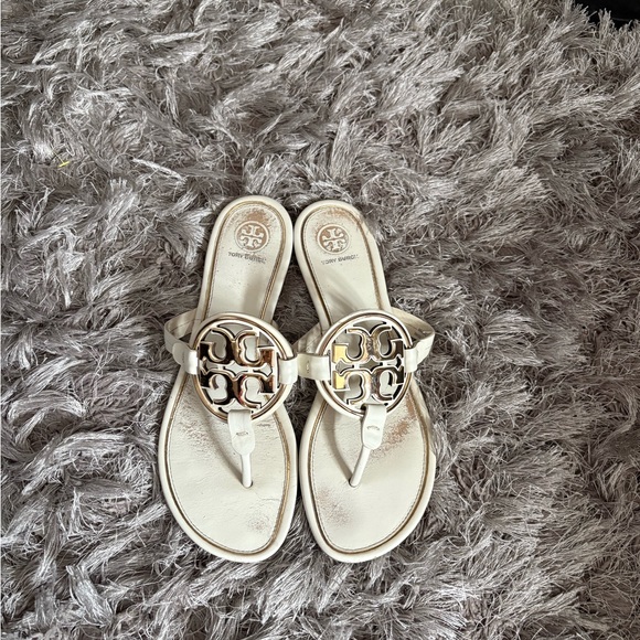 Tory Burch Cream Sandals - Picture 2 of 6